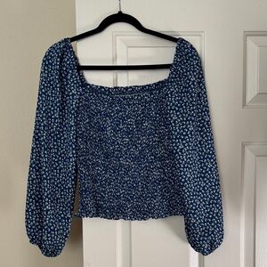 Women's Blue Floral Smocked Top
